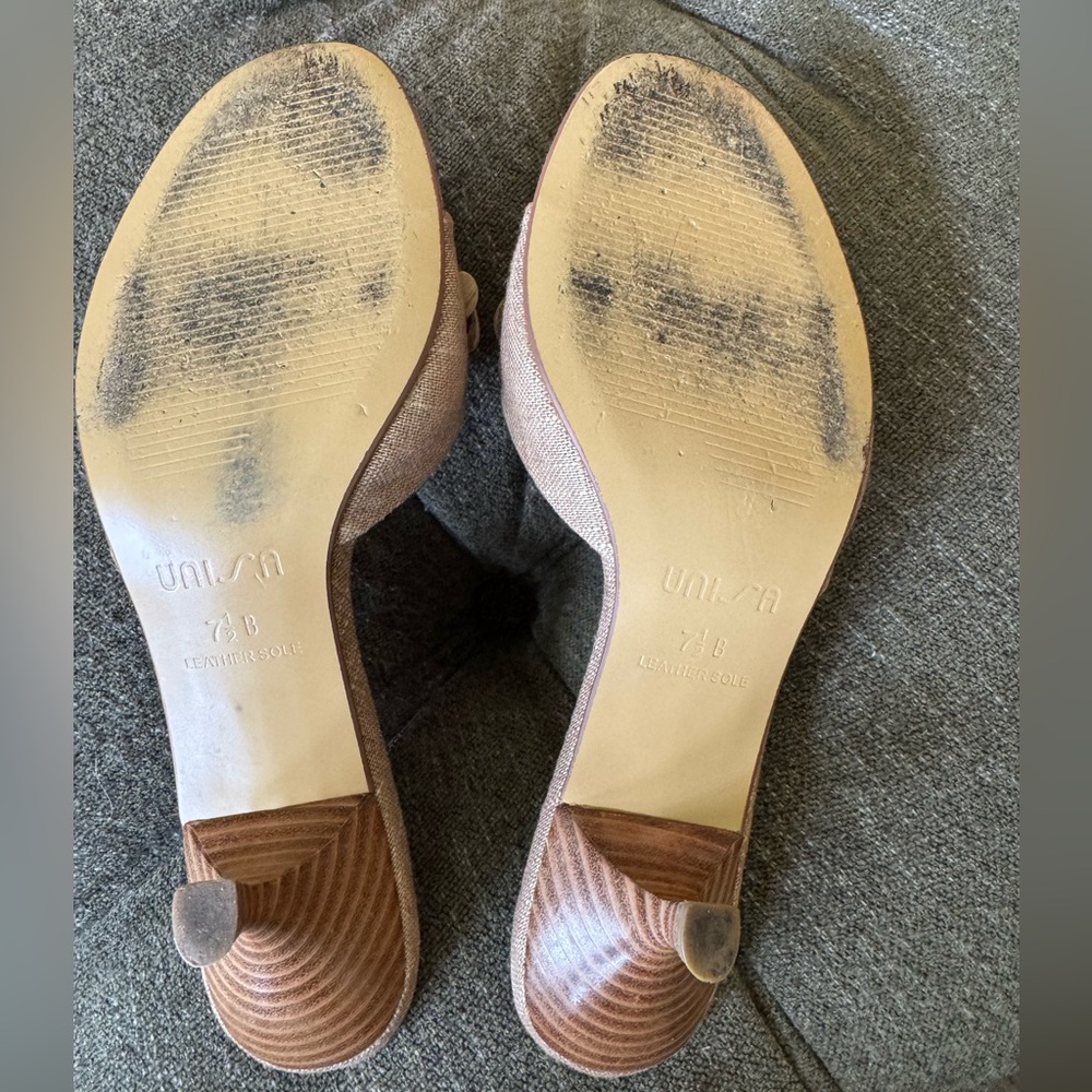 Unisa Linen Embellished Heels / Sandals - Picture 6 of 10